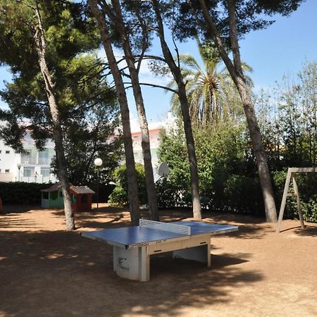 Apartamentos Sunway Talaia Sitges Dış mekan fotoğraf